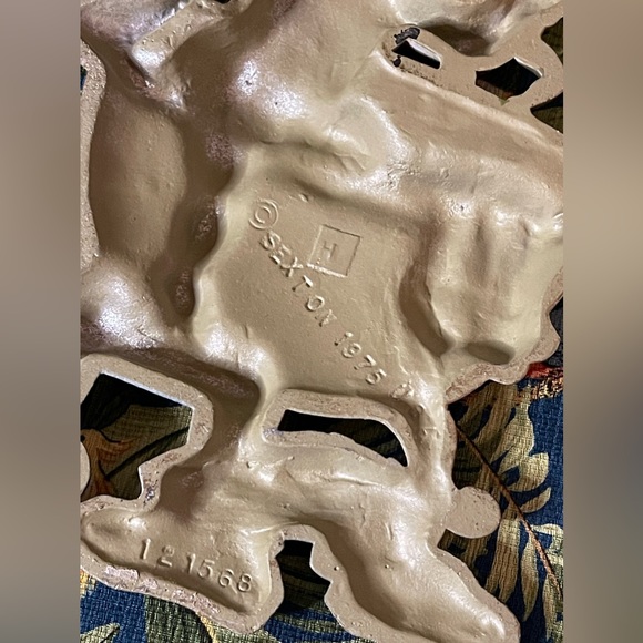 Vintage Sexton 1975 Boy & Frog in Bathtub Cast Metal Wall Plaque Bath Time Decor - Picture 4 of 5